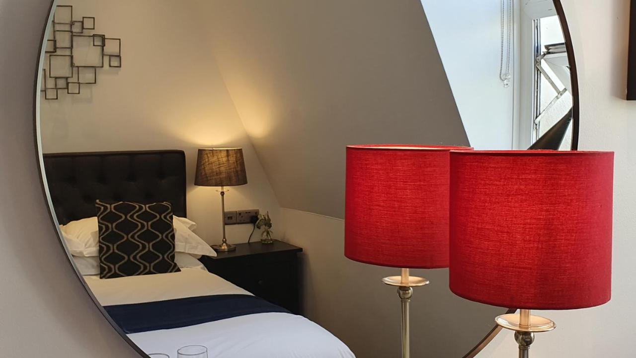 A Room With A View Brighton Exterior foto A bedroom at the hotel